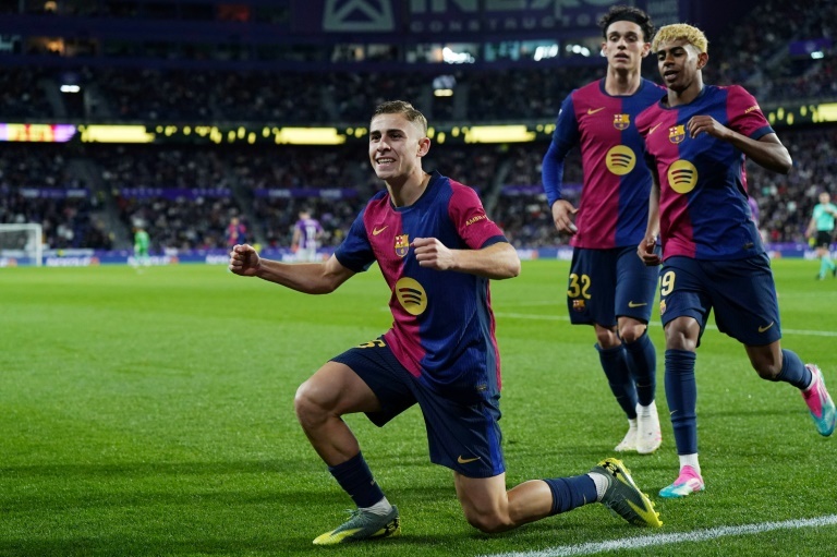 Barcelone s'arrache pour l'emporter chez la lanterne rouge Valladolid