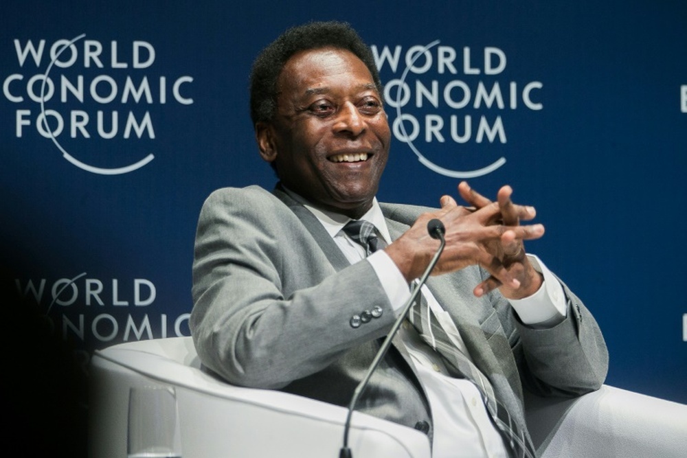 Brésil: Pelé est sorti des soins intensifs. afp