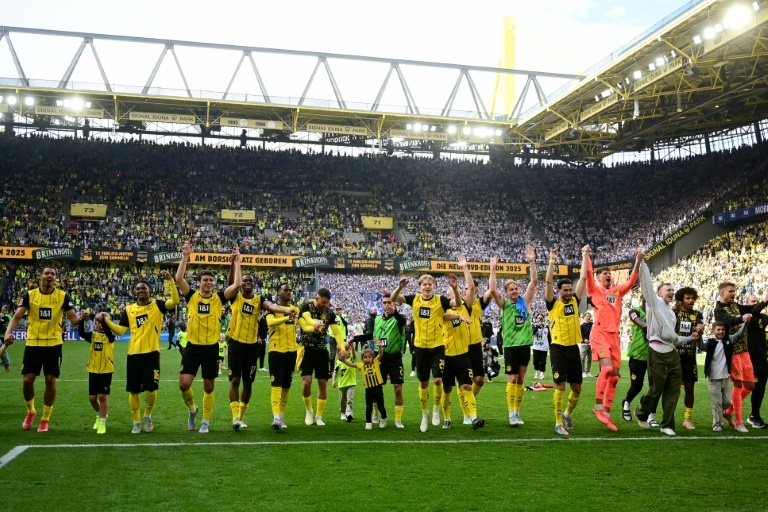 Dortmund arrache son ticket pour la Ligue des champions, tout comme Francfort