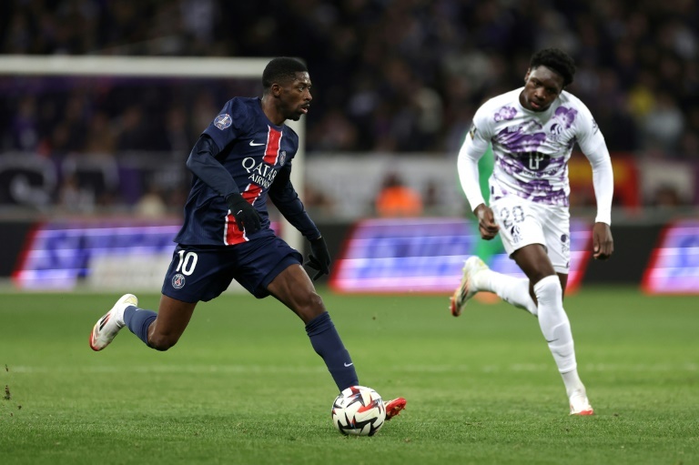 Le PSG assure l'essentiel à Toulouse grâce à Fabian Ruiz