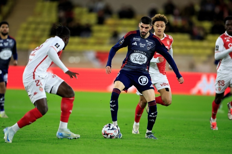 Monaco et Akliouche se défont de Brest en contre