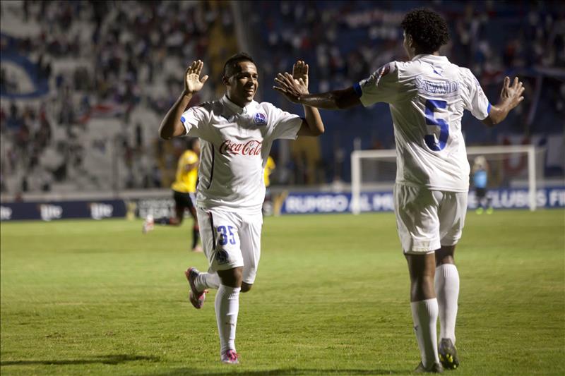 Olimpia, R.Sociedad, Vida y Marathón se juegan dos plazas en las semifinales en Honduras