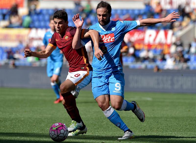 La Roma se impone en casa ante el Nápoles por la mínima y le da el título a la Juve