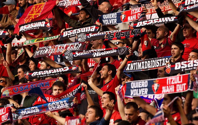 El Huesca se queda en Segunda a costa de complicar la promoción a Osasuna