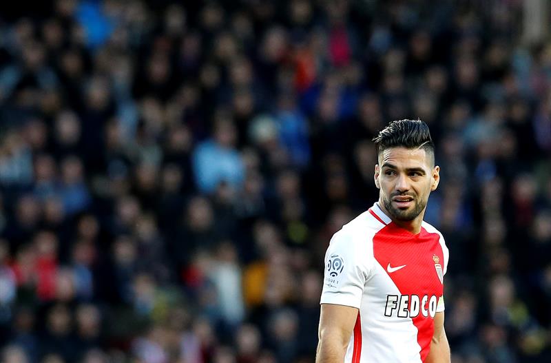 El Mónaco muestra credenciales a costa de un Niza que se desinfla