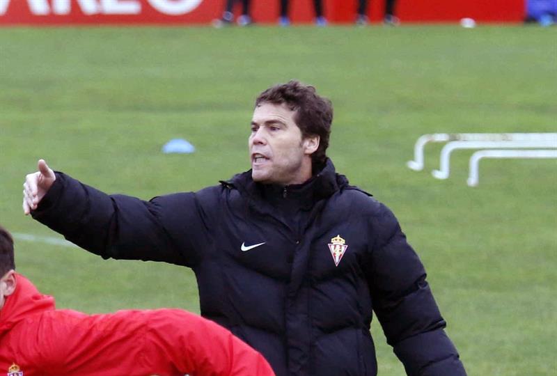 Rubi confiará para el partido ante el Celta en los mismos hombres que puso ante el Atleti