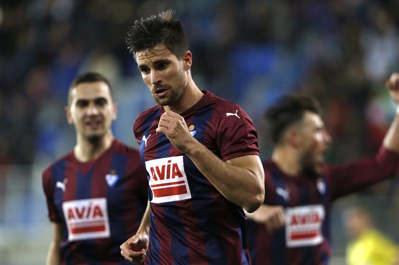 Centenario feliz en Primera para el Eibar ante el Málaga