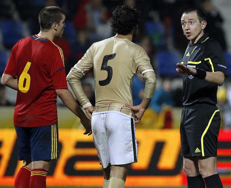 Designaciones arbitrales para los octavos de final de la Europa League