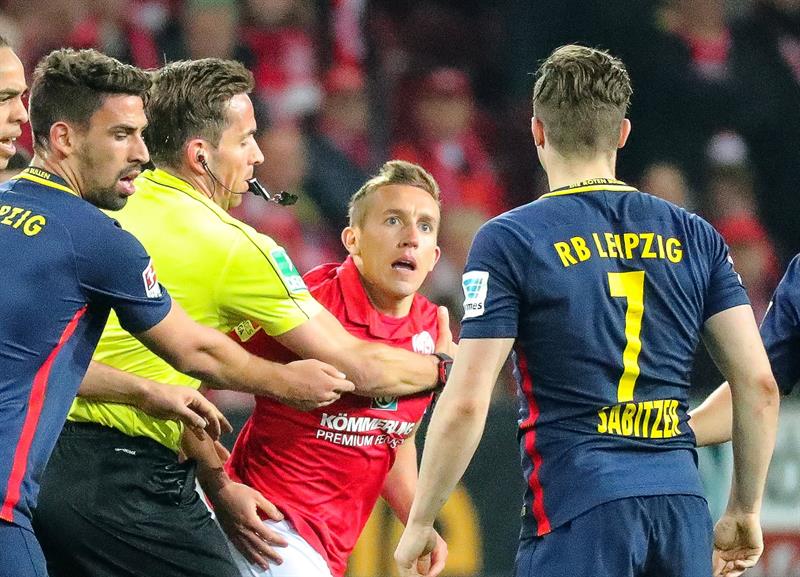 Así fueron los partidos del miércoles de la jornada 27 de la Bundesliga