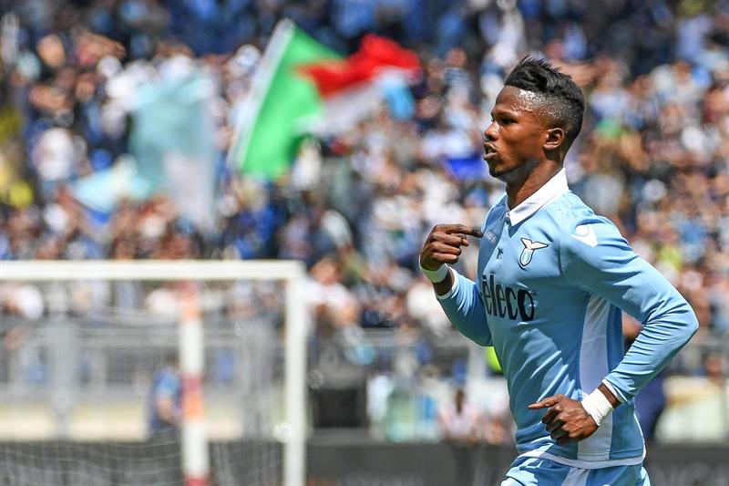 Keita Baldé le amarga a Totti su último 'Derbi della Capitale'