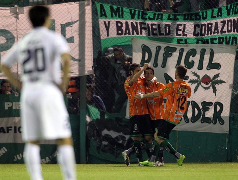 Cvitanich doblega a Sarmiento para hacer soñar a Banfield