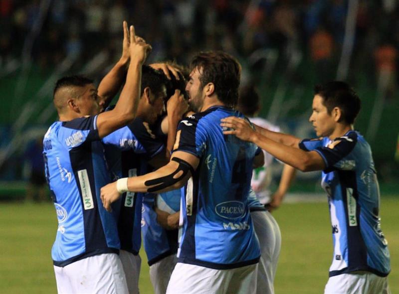 Blooming asesta el primer golpe a Bahía