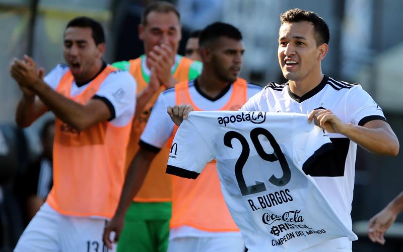 Olimpia se destaca en el liderato