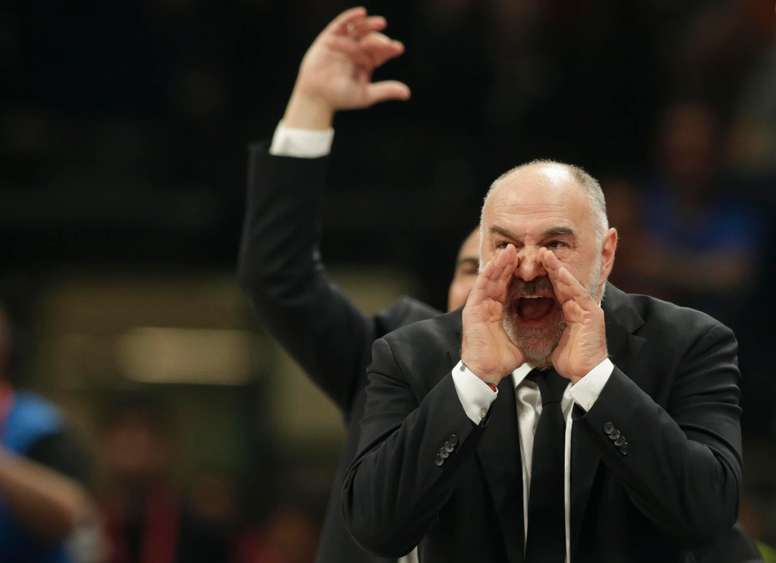 Pablo Laso, entrenador del Real Madrid en la segunda semifinal de la Euroliga de Baloncesto ante el Barça (83-86), en Belgrado, Serbia. EFE/EPA/ANDREJ CUKIC