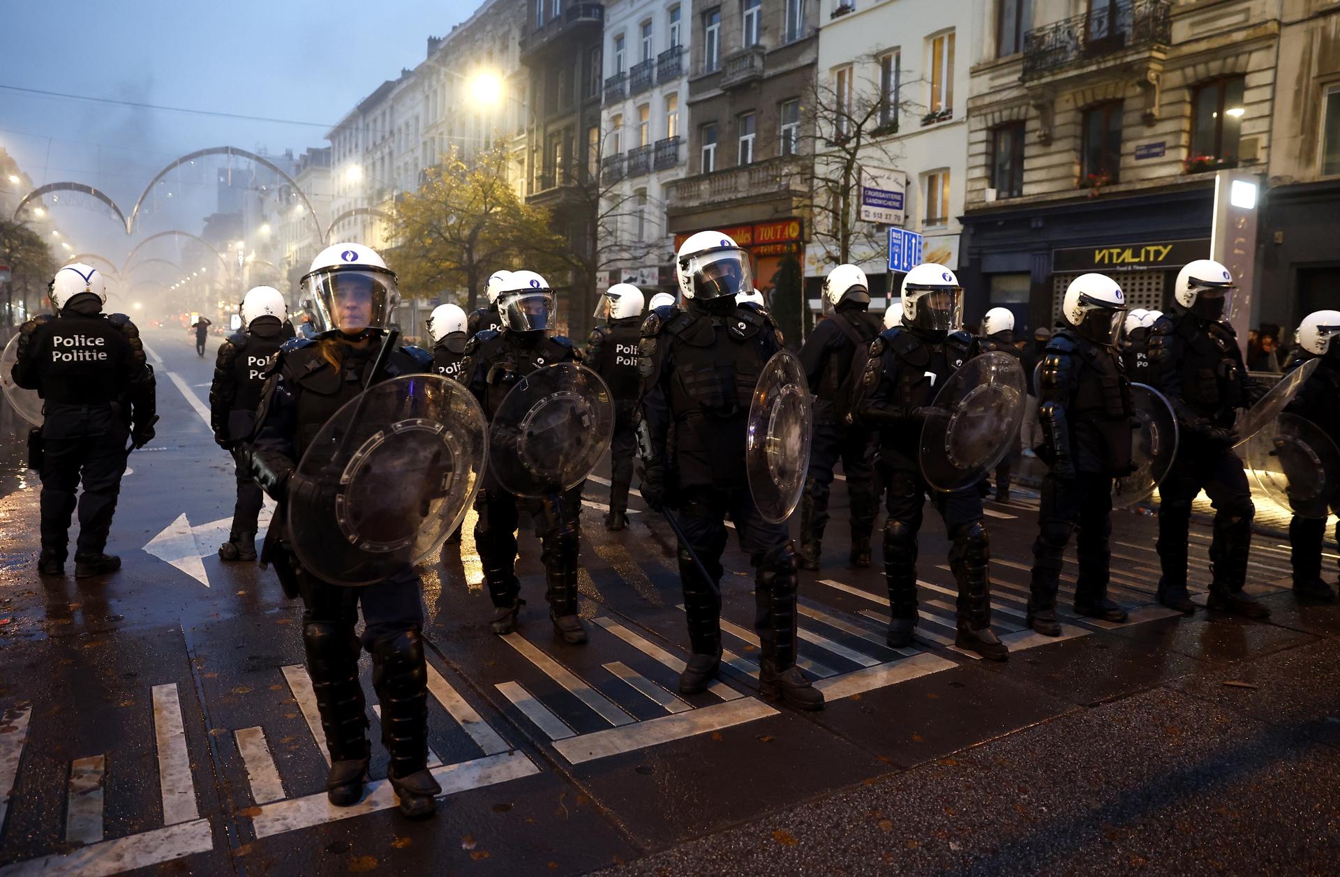 Bruselas anocheció con disturbios tras el Bélgica-Marruecos