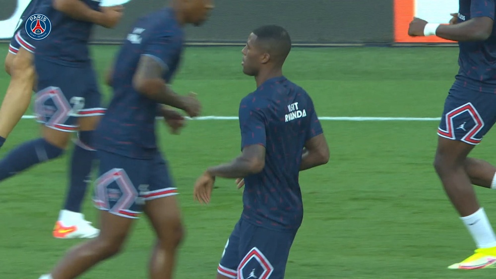 Le meilleur du mercato du Paris Saint-Germain en 2021. dugout
