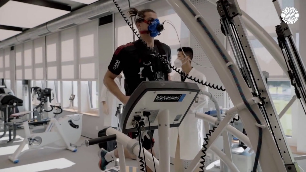 VIDÉO : les tests de performance de Marcel Sabitzer au Bayern. Dugout