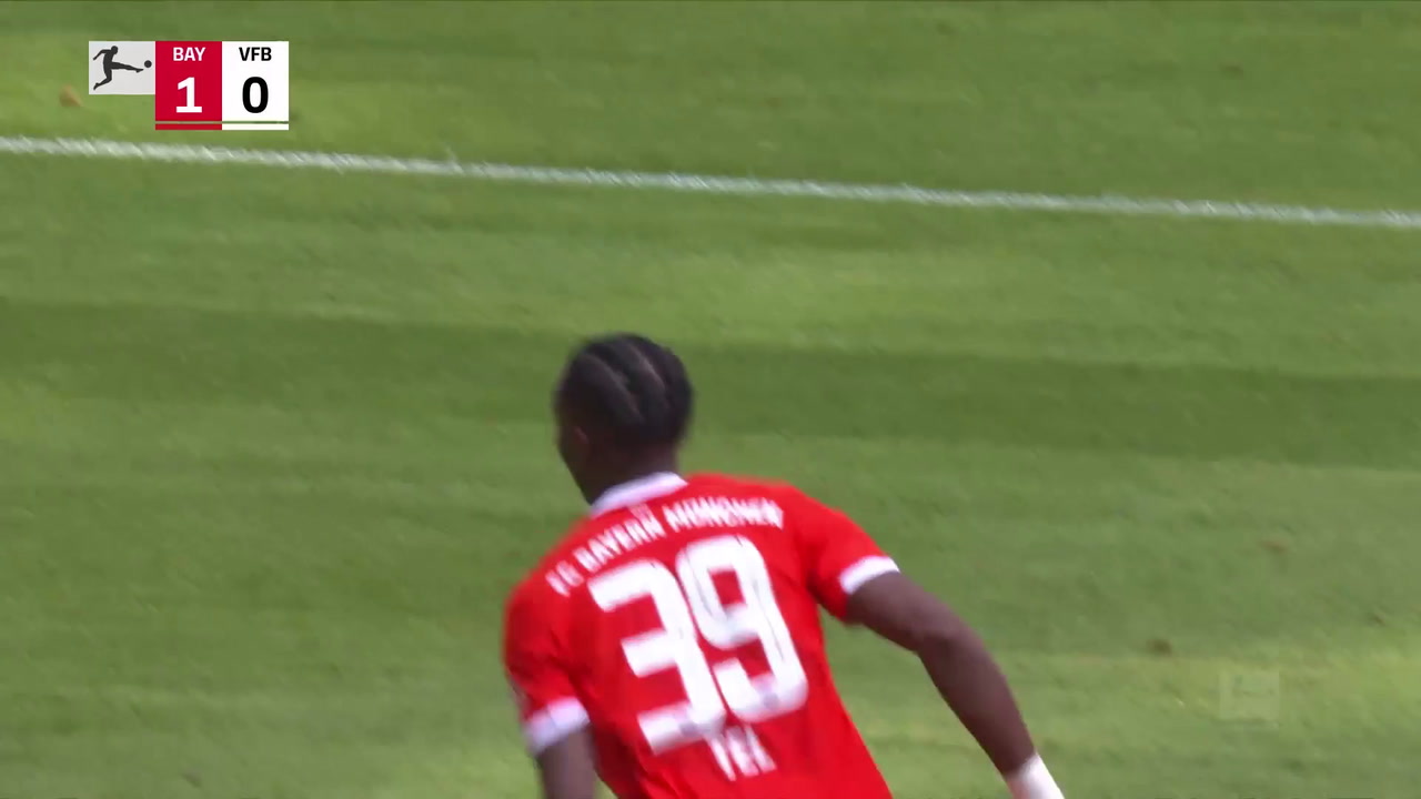 VIDÉO : Le premier but de Mathys Tel au Bayern Munich
