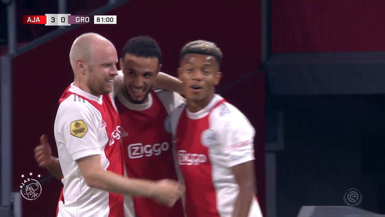 Por esto lo quieren Madrid y Barça: Mazraoui defiende y también marca