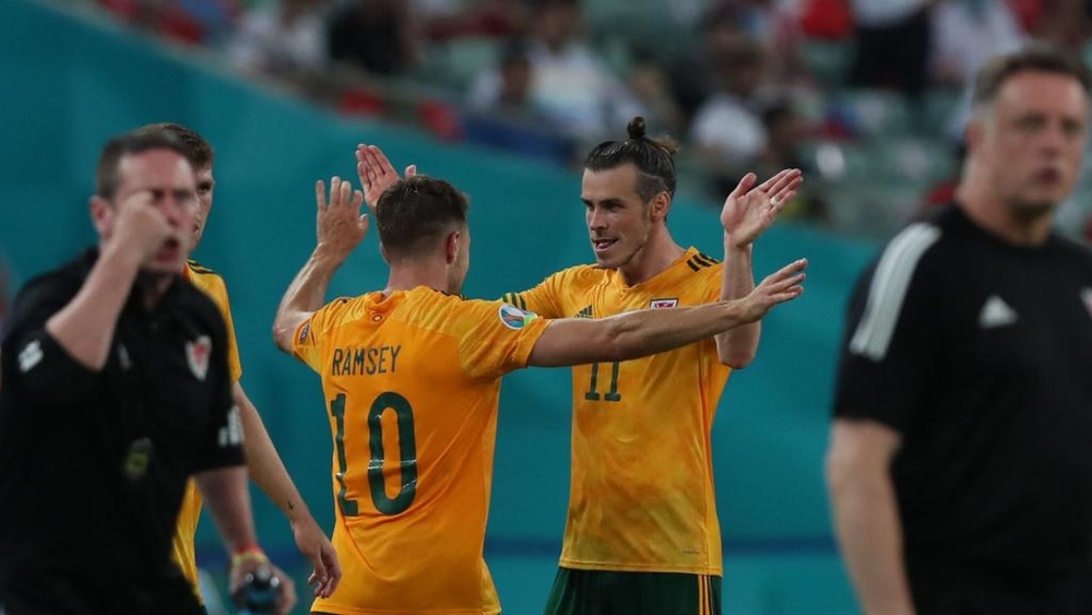 Aaron Ramsey joked with Bale after the latter missed a penalty. GOAL