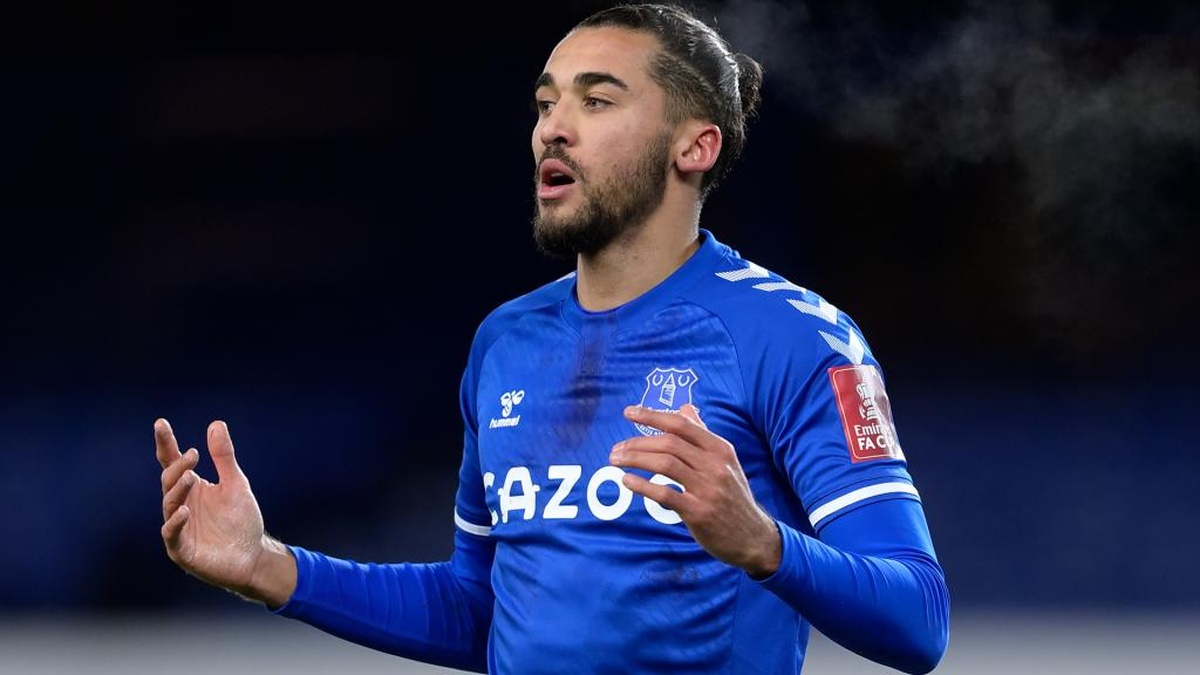 Everton sẵn sàng bán Dominic Calvert-Lewin nhưng Arsenal phải đối mặt với sự cạnh tranh chuyển nhượng